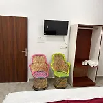 Saroj Villa