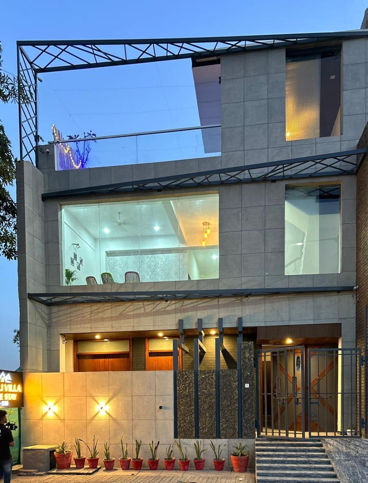 Saroj Hotel Agra (Uttar Pradesh)