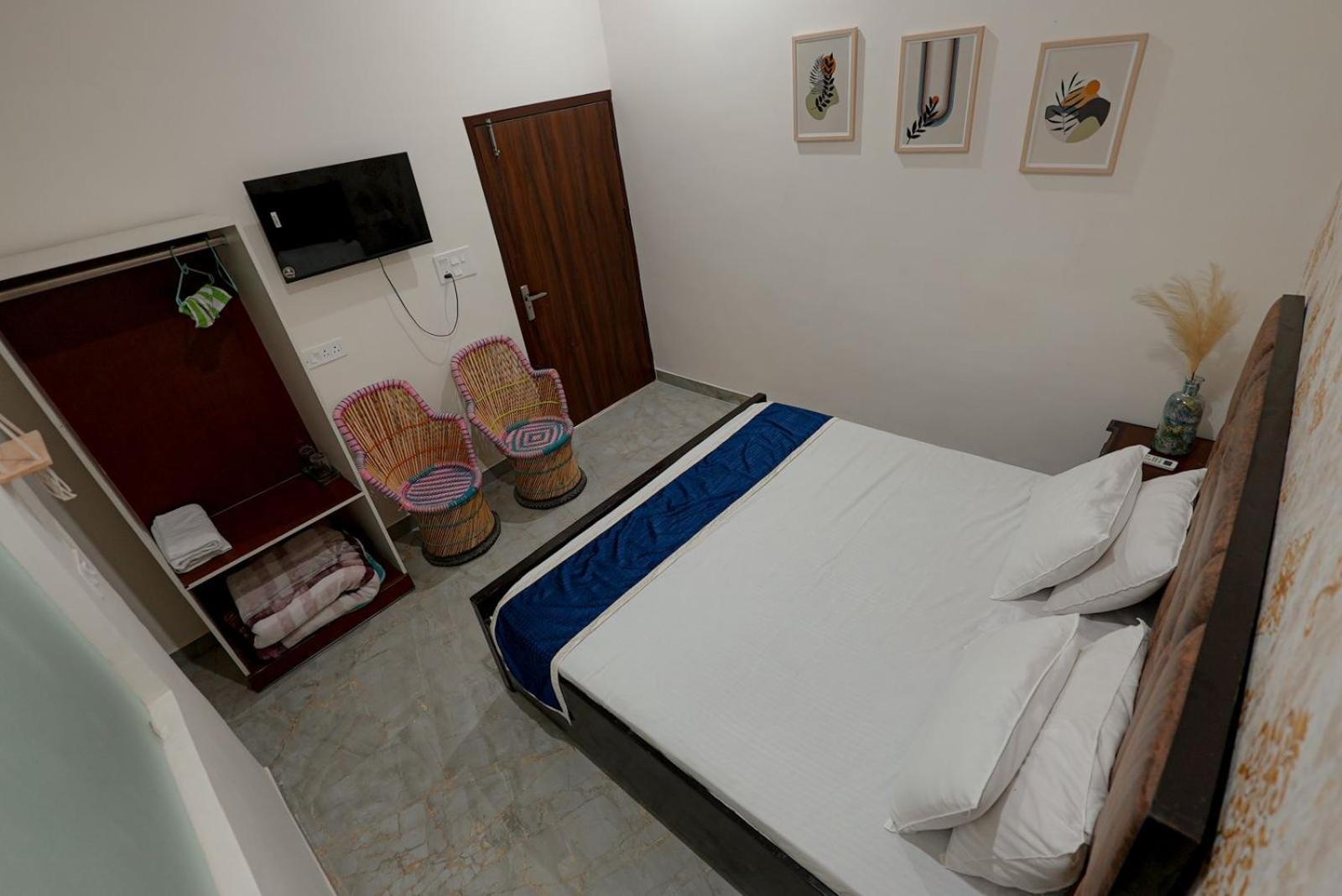 Hotel Saroj Agra (Uttar Pradesh)